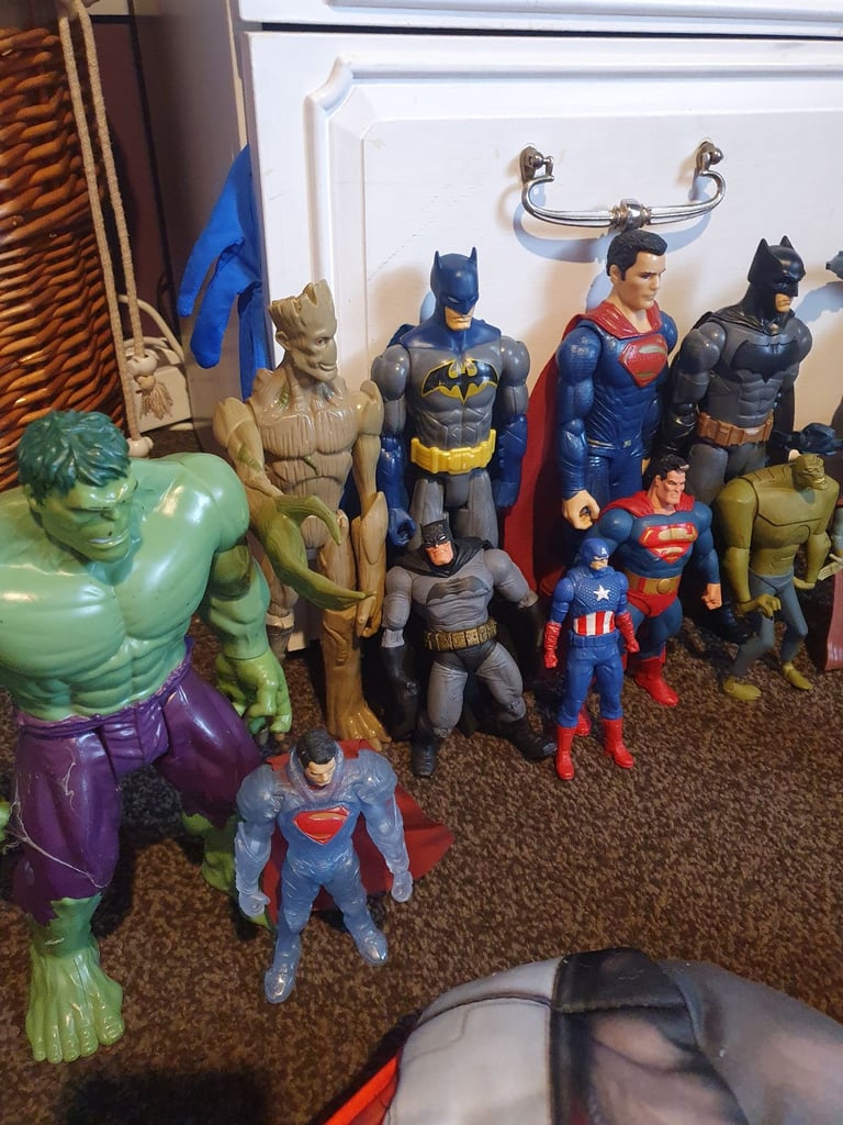 image for Action figures 