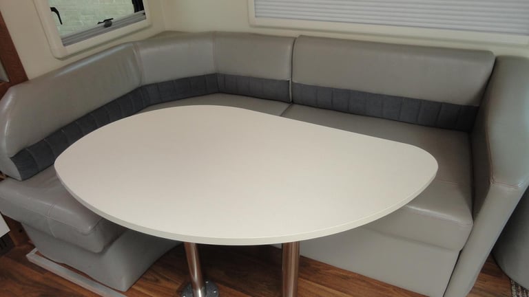Fifth Wheel Co Celtic Rambler 5th wheel trailer