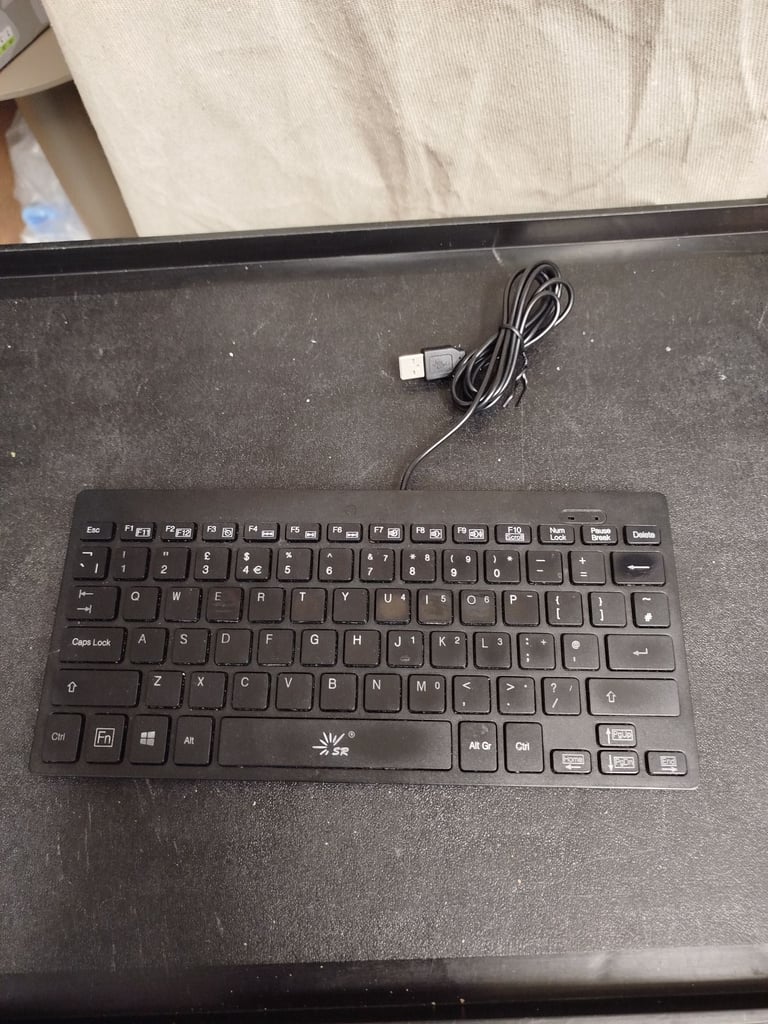 image for mini keyboard (SR-i801)  Wired Keyboard Black UK For Desktop Laptop 78 Keys QWER