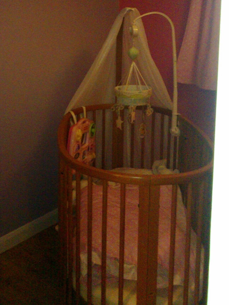 image for Second hand Stokke Sleepi with canopy in Cherry (Crib to Cot to Cot Bed)