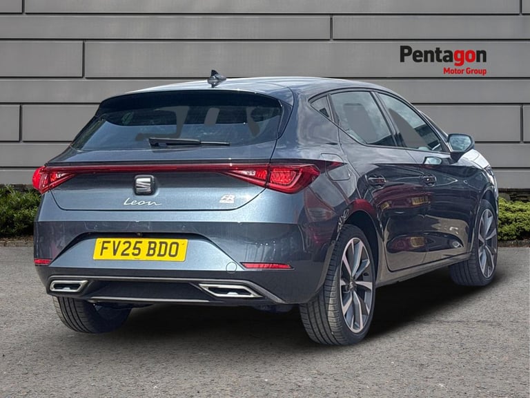  SEAT Leon e Hybrid 1.4 Ehybrid 13kwh Fr Sport Hatchback 5dr Petrol Plug In