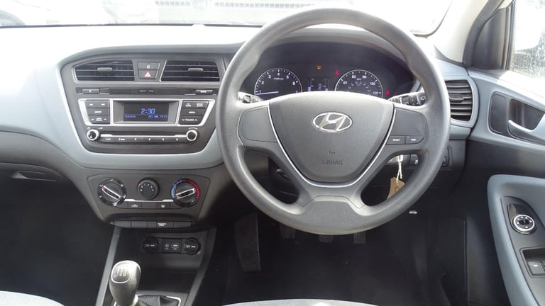 HYUNDAI I20 1.2 Blue Drive S Silver Manual Petrol 2016