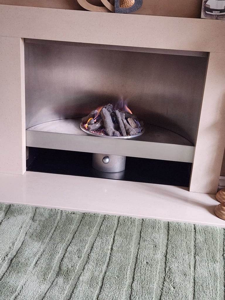 Focal point Gas fire and surround 
