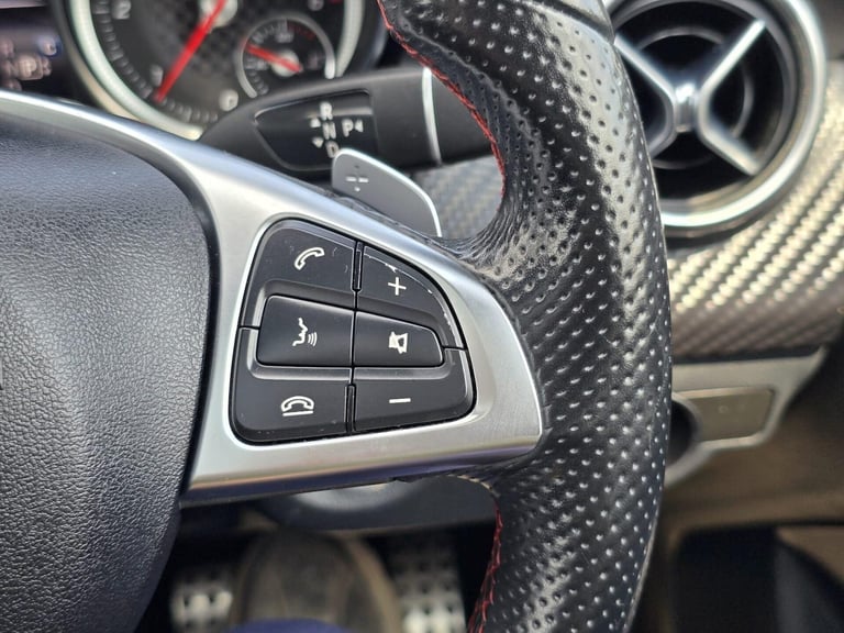 2017 Mercedes-Benz A-Class 2.1 A200d AMG Line (Premium Plus) 7G-DCT Euro 6 (s/s) 5dr Hatchback Di...