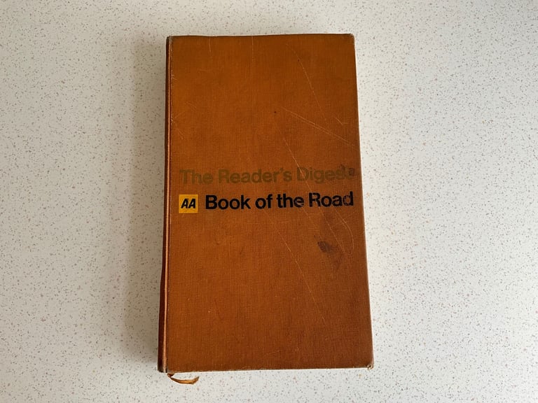 The Reader's Digest AA Book of the Road - Vintage book 1967, Maps, Flowers, Butterflies, Sea shells