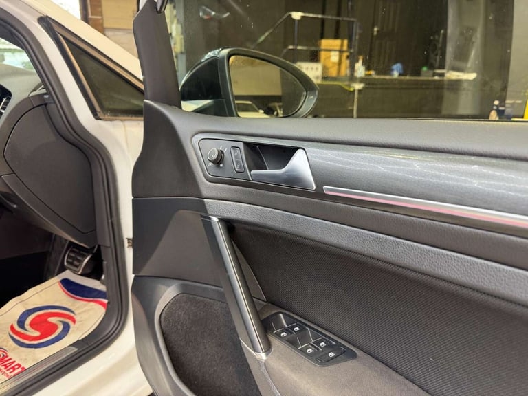 2019 Volkswagen Golf 2.0 Golf GTi Performance TSi Semi-Auto 5dr Hatchback Petrol Automatic