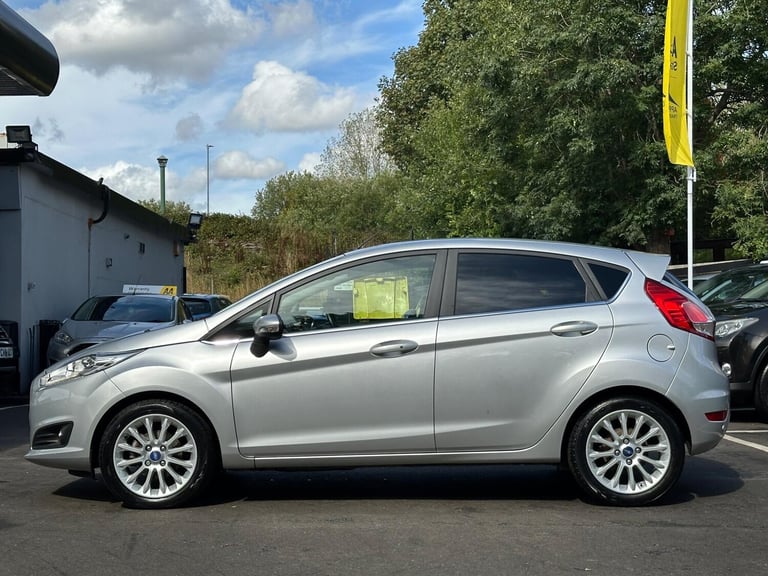2014 Ford Fiesta 1.0T EcoBoost Titanium X Euro 5 (s/s) 5dr HATCHBACK Petrol Manual