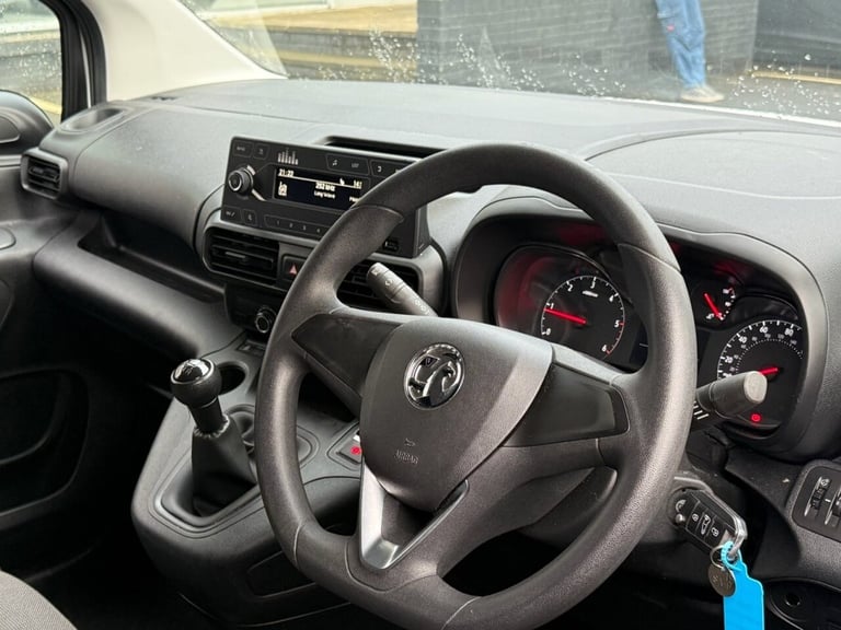 2019 Vauxhall Combo 1.6 Turbo D 2000 Edition Panel Van 4dr Diesel Manual L1 H1 Euro 6 (75 ps) PAN...