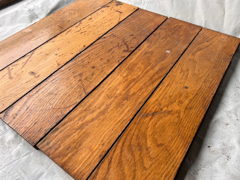 🌿 O5010 — Reclaimed Oak Parquet Flooring (50 x 10 cm) @wood_job_uk