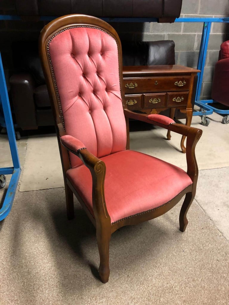 Vintage Style Chair 