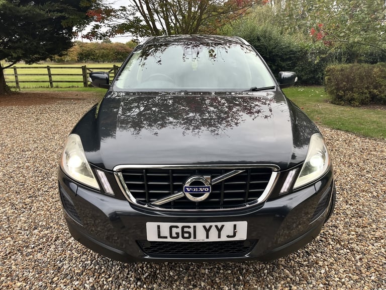 VOLVO XC60 2.4 D5 SE Lux 2011
