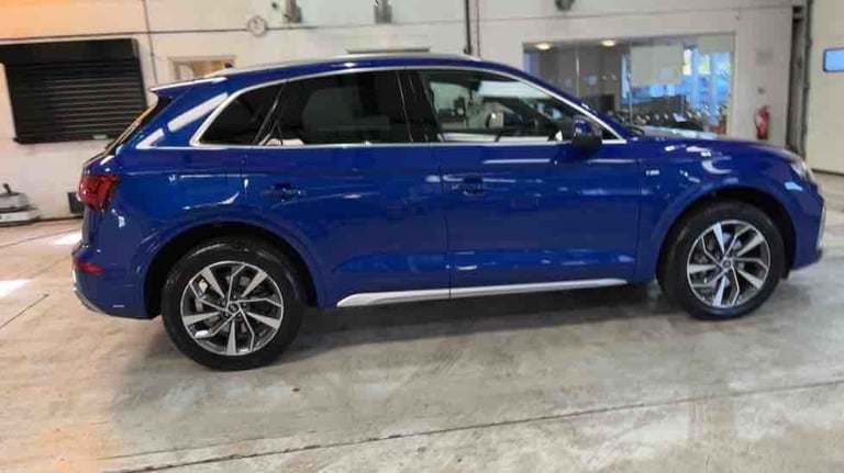 2022 Audi Q5 2.0 TDI 40 S line SUV 5dr Diesel S Tronic quattro Euro 6 (s/s) (204 ps) SUV Diesel A...