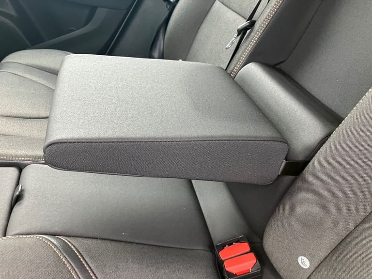 2017 Volvo V40 T3 [152] Cross Country Nav Plus 5dr HATCHBACK PETROL Manual