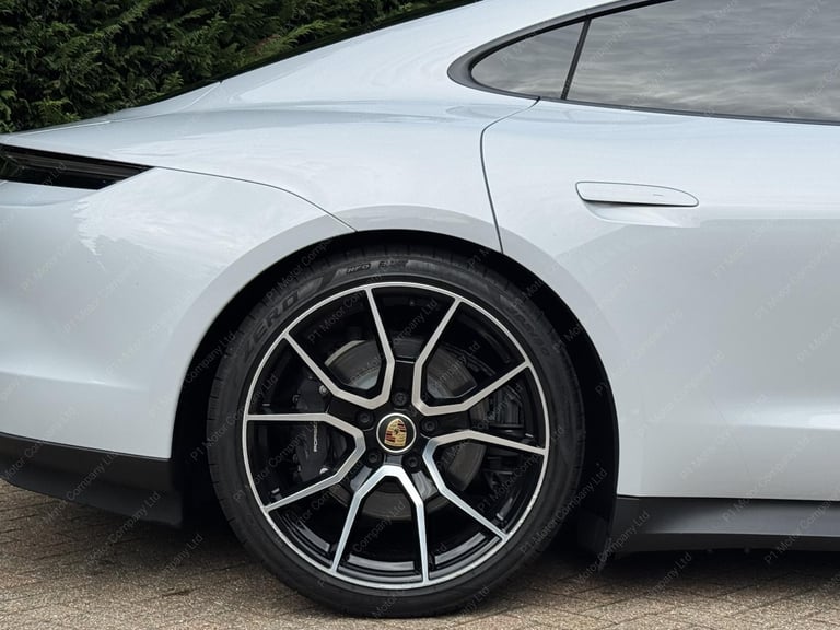 2023 Porsche Taycan Performance Plus 93.4kWh Saloon 4dr Electric Auto RWD (11kW Charger) (476 p S...