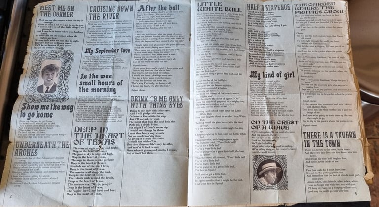 Tit-Bits Weekly Paper No #3891 1st October 1960 & free Song Book Tomy Steel