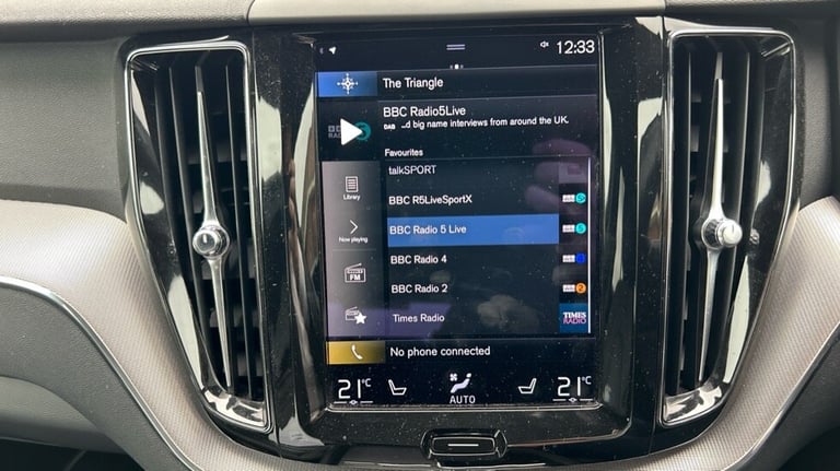 2021 Volvo XC60 R-Design, B5 AWD mild hybrid Estate Petrol Automatic