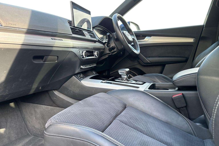 2023 Audi Q5 40 TDI Quattro S Line 5dr S Tronic SUV Diesel Automatic