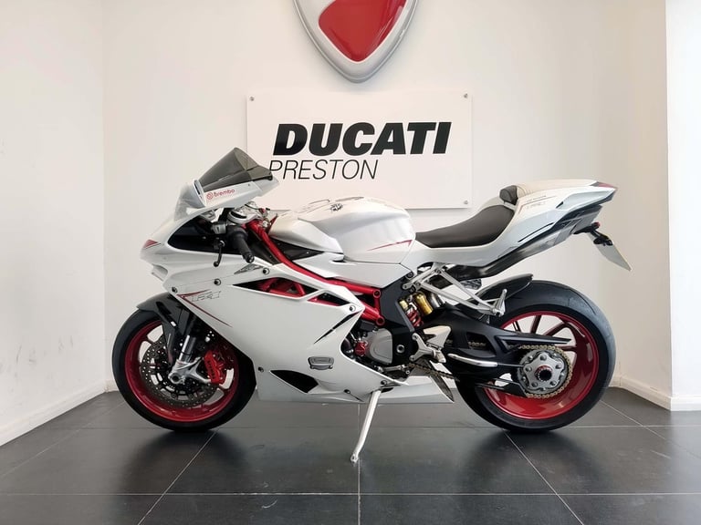 2015 MV Agusta F4 1000 White 1,135 Miles | £256 Dep & £256 pcm 7.9% APR