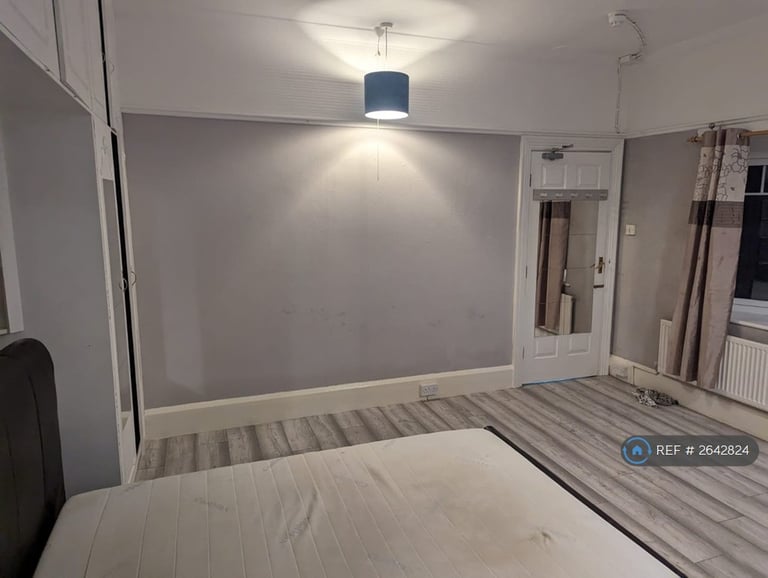 1 bedroom in Victorian Crescent, Doncaster, DN2 (#2642824)