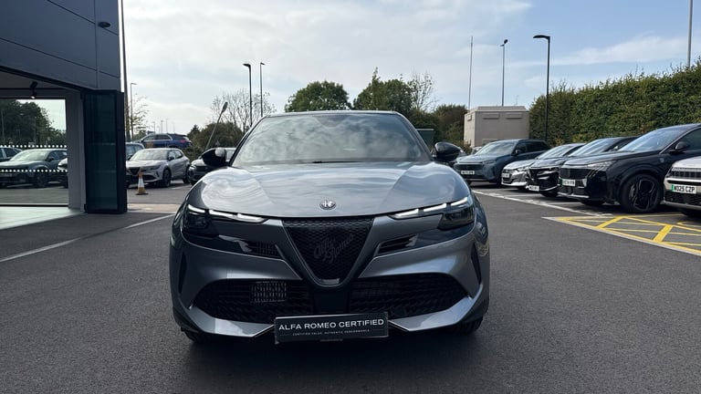 2025 Alfa Romeo Junior 1.2 MHEV Ibrida SUV 5dr Petrol Hybrid e-DCT Euro 6 (s/s) (136 ps) SUV Hybr...