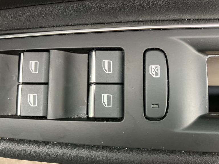 2022 Peugeot 3008 1.5 BlueHDi GT Premium 5dr EAT8 Estate DIESEL Automatic