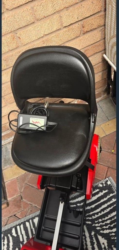 Selling to to Terminalillness. . CareCo Scootcase. Just Serviced. 16St. 10mls R. Airline Friendly 
