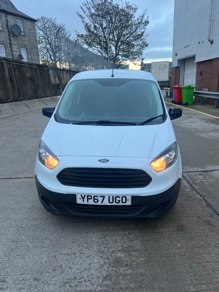 2017 67 FORD TRANSIT COURIER
