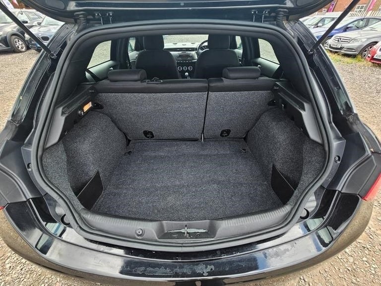 2013 Alfa Romeo Giulietta 1.6 JTDM-2 Collezione Euro 5 (s/s) 5dr HATCHBACK Diesel Manual