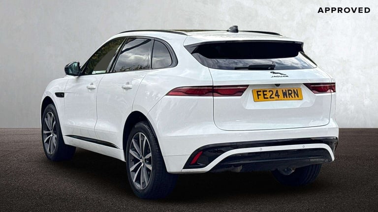 2024 Jaguar F-Pace 2.0 D200 R-Dynamic SE Black 5dr Auto AWD Estate Diesel Automatic