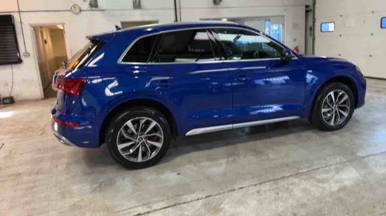 2022 Audi Q5 2.0 TDI 40 S line SUV 5dr Diesel S Tronic quattro Euro 6 (s/s) (204 ps) SUV Diesel A...