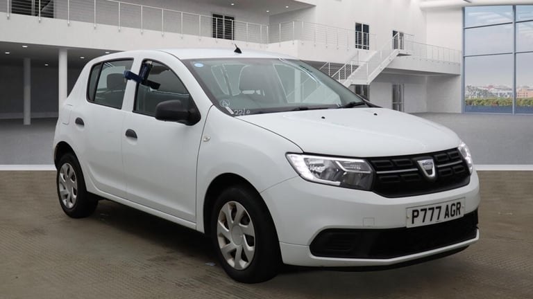 image for FINANCE AVAILABLE 2017 DACIA SANDERO 1.0 Ambiance SCe 75 SERVICE HISTORY 2 KEYS