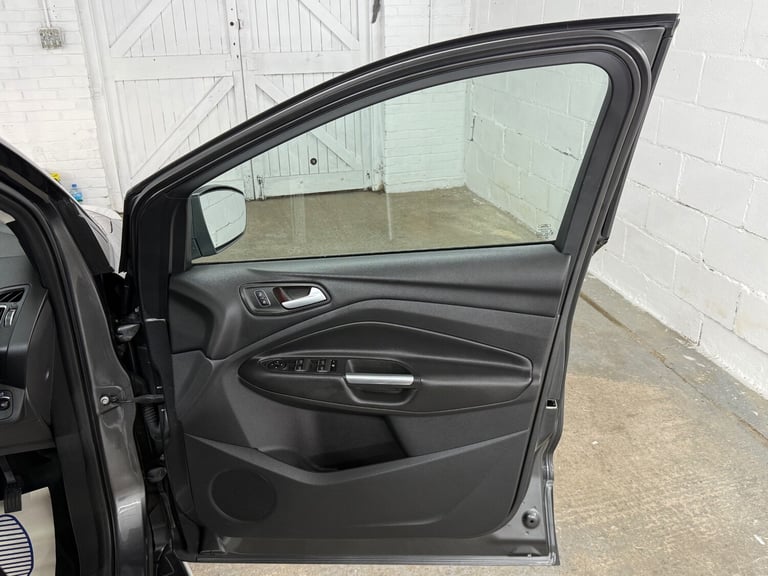 2019 Ford Kuga 2.0 TDCi Titanium X Edition 5dr Auto 2WD HATCHBACK Diesel Automatic