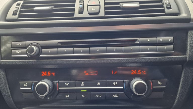 2013 BMW 5 Series 520d M Sport 4dr Step Auto [Start Stop] SALOON DIESEL Automatic