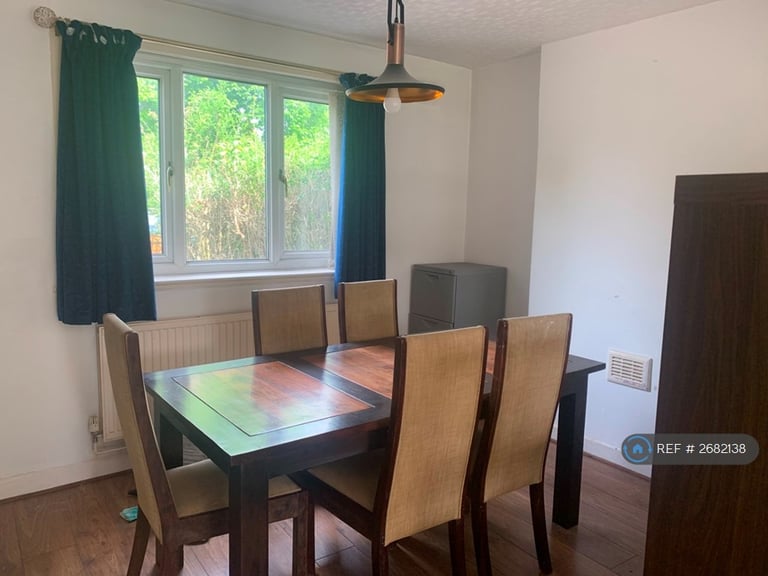 3 bedroom house in Mauldeth Road West, Withington, Manchester, M20 (3 bed) (#2682138)