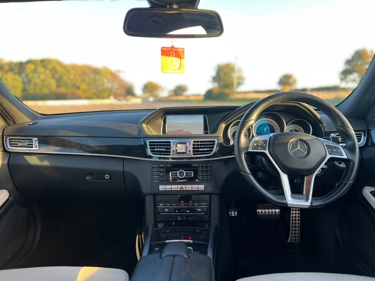 Mercedes-Benz, E CLASS, Saloon, 2013, Semi-Auto, 2143 (cc), 4 doors