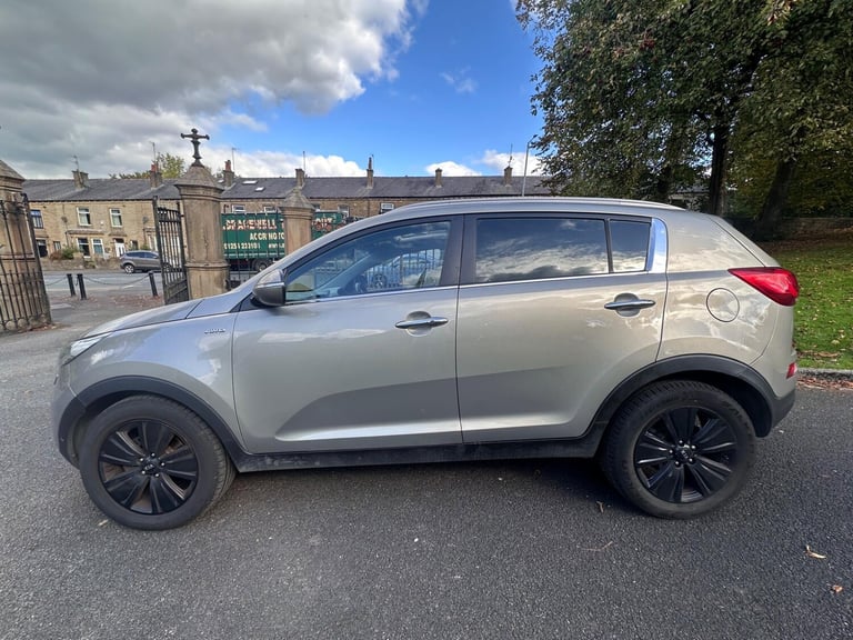 2015 Kia Sportage 2.0 CRDi KX-4 SUV 5dr Diesel Manual AWD Euro 5 (181 bhp) ESTATE Diesel Manual