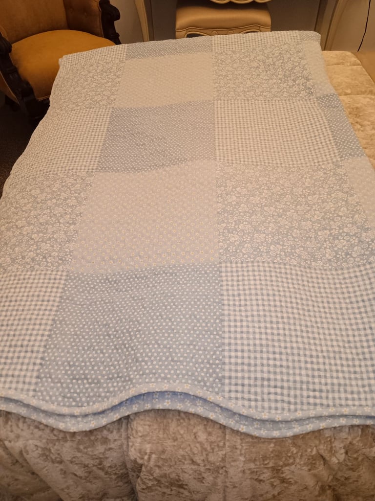 Patchwork blue bedspread 