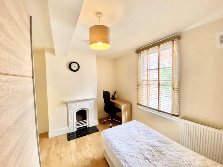 🏡 LUXURY 9 Bed House 🔥 Lincoln City Centre Location 🔥 Accredited 🏡