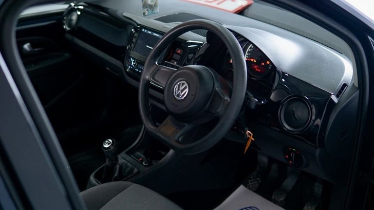 2014 Volkswagen up! 1.0 Move Up 5dr HATCHBACK PETROL Manual