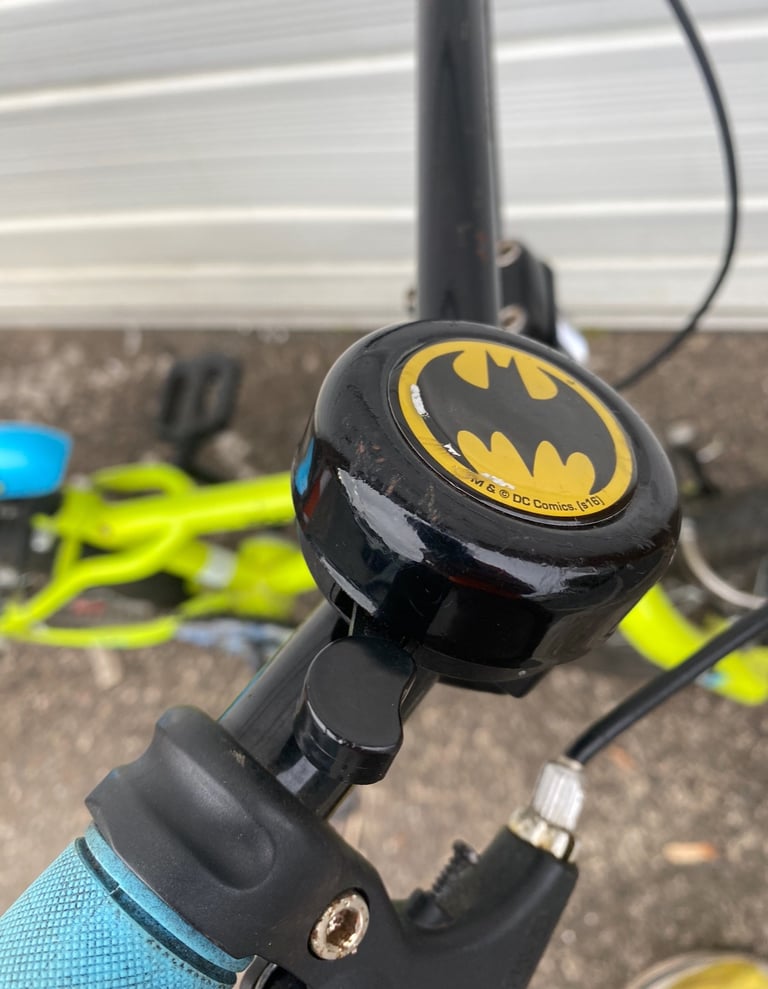 Apollo Ace 16” bmx style kids bike