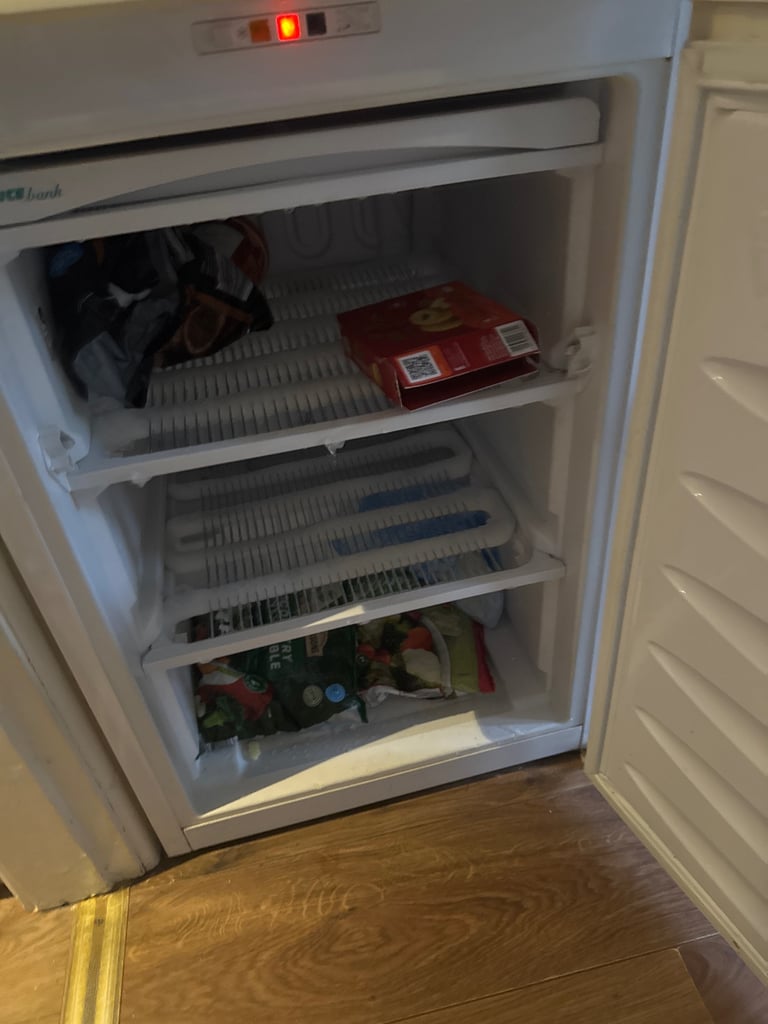 Under the counter Freezer
