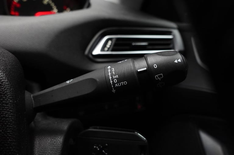 2017 Peugeot 308 SW 1.6 BlueHDi Active Estate 5dr Diesel Manual Euro 6 (s/s) (100 ps) Estate Dies...