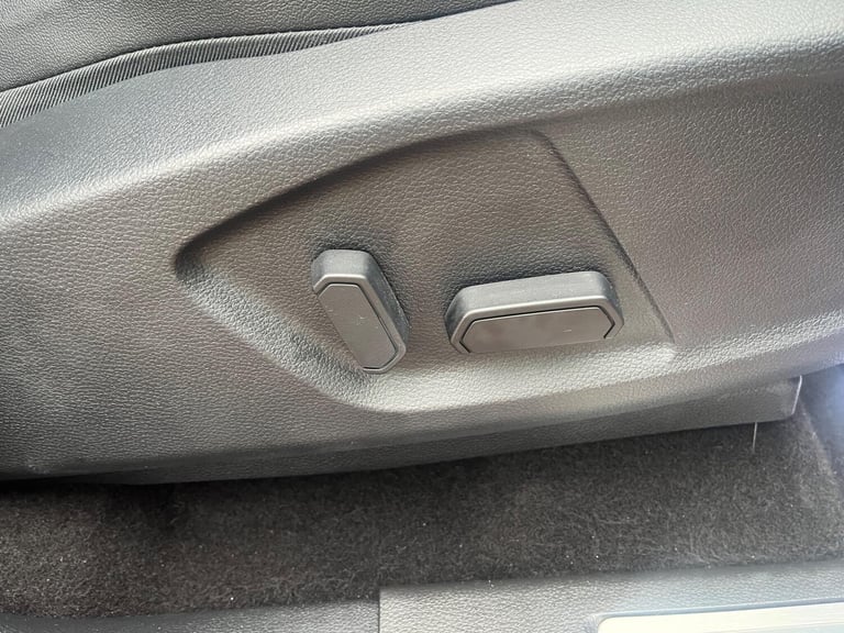 2022 Ford Ranger 2.0 EcoBlue Stormtrak Pickup Double Cab 4dr Diesel Auto 4WD Euro 6 (s/s) (2 PICK...