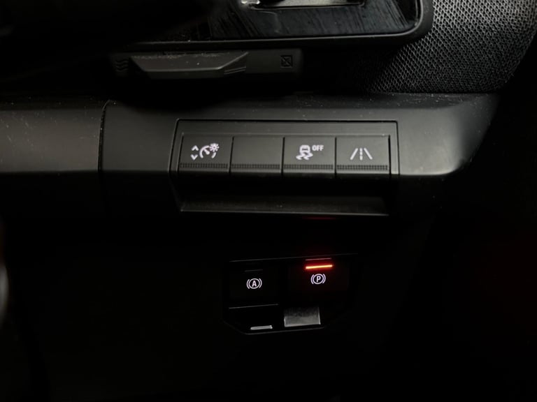 2024 Renault Megane E Tech 60kWh techno+ Auto 5dr (optimum charge) HATCHBACK Electric Automatic