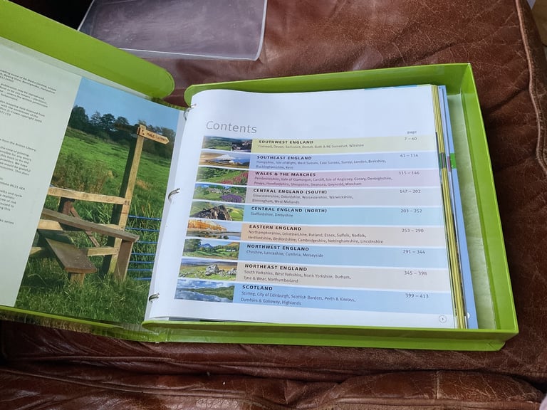 365 maps pub walks and cycle rides in Britain AA great unused condition £10