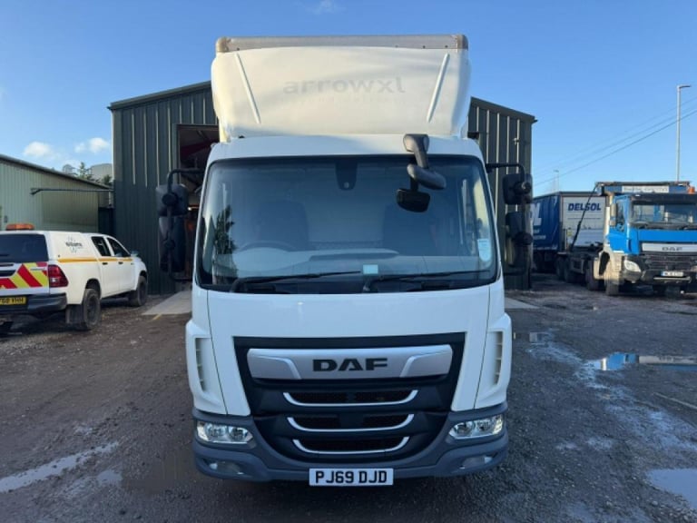 2019 (69) DAF LF 180 4x2 BOX TRUCK WITH TUCKAWAY TAIL LIFT