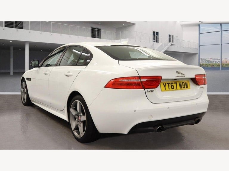 2017 Jaguar XE 2.0i R-Sport Auto Euro 6 (s/s) 4dr SALOON Petrol Automatic