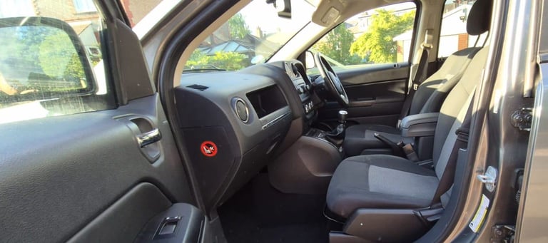 Jeep Compass Sport Plus - 2.2 CRD Diesel Manual SUV 2012