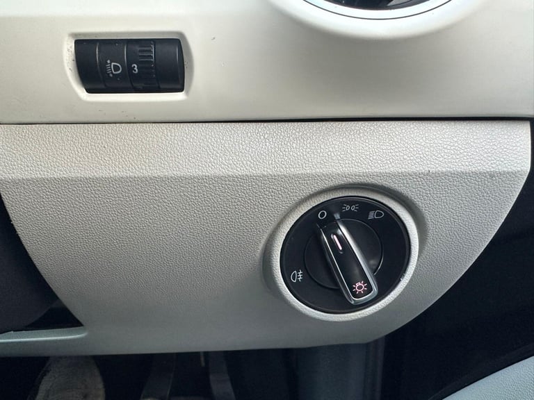 2014 SEAT Mii 1.0 12v Toca Euro 5 5dr HATCHBACK Petrol Manual