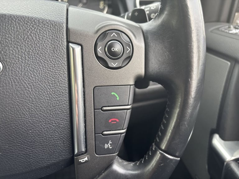 2016 Land Rover Discovery 3.0 SDV6 Graphite 5dr Auto ESTATE DIESEL Automatic